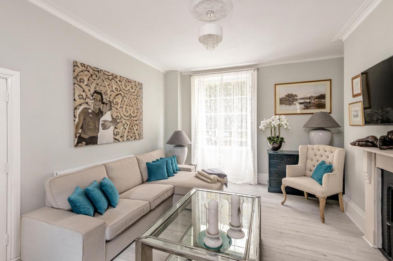 Gorgeous Garden Apartment Бат Экстерьер фото
